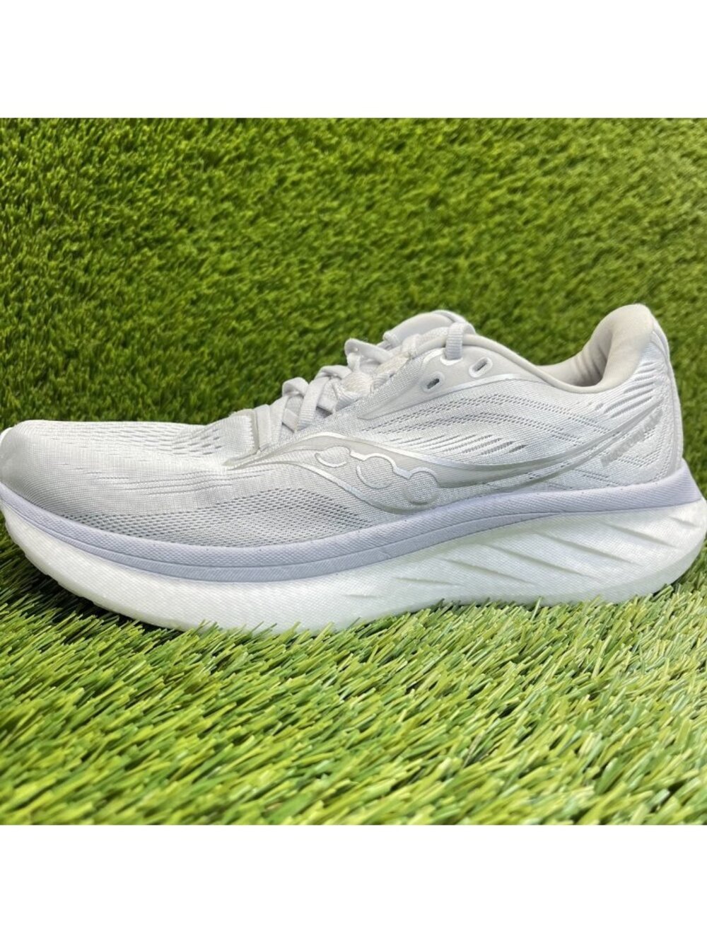 Saucony Ride 18 Womens Size 9 Gray White Athletic Running Walking Shoes Sneakers - Picture 3 of 10